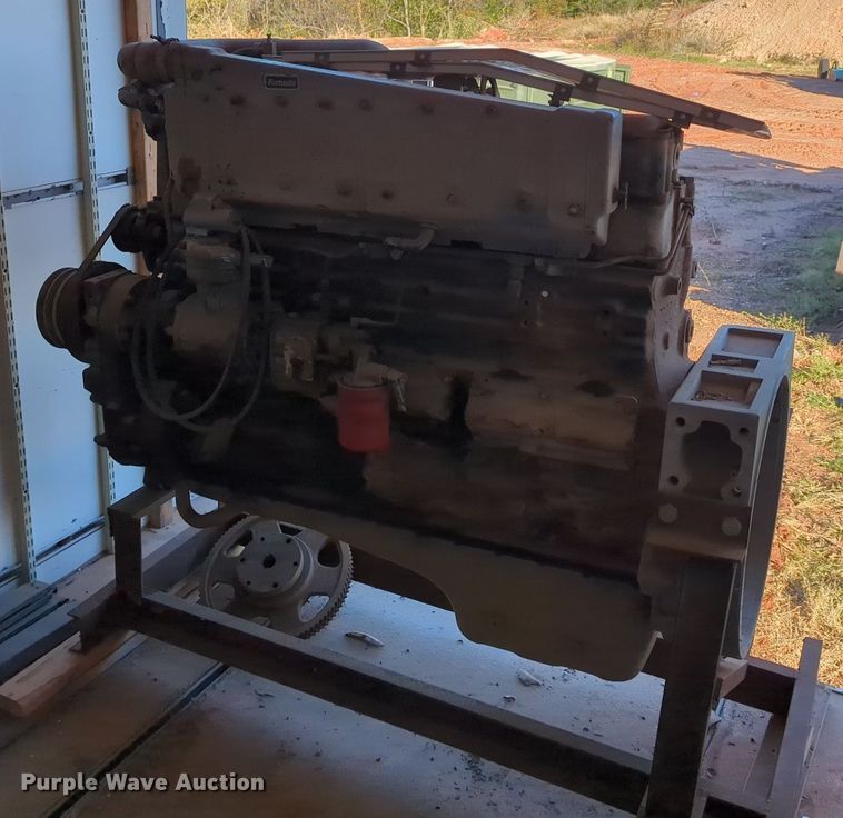 image for item LY9452 Cummins  engine