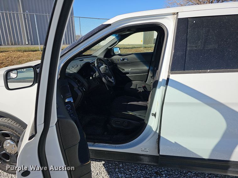 image for item MH9499 2015 Ford Explorer Police Interceptor  SUV