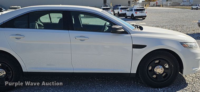 image for item MH9500 2015 Ford Taurus Police Interceptor