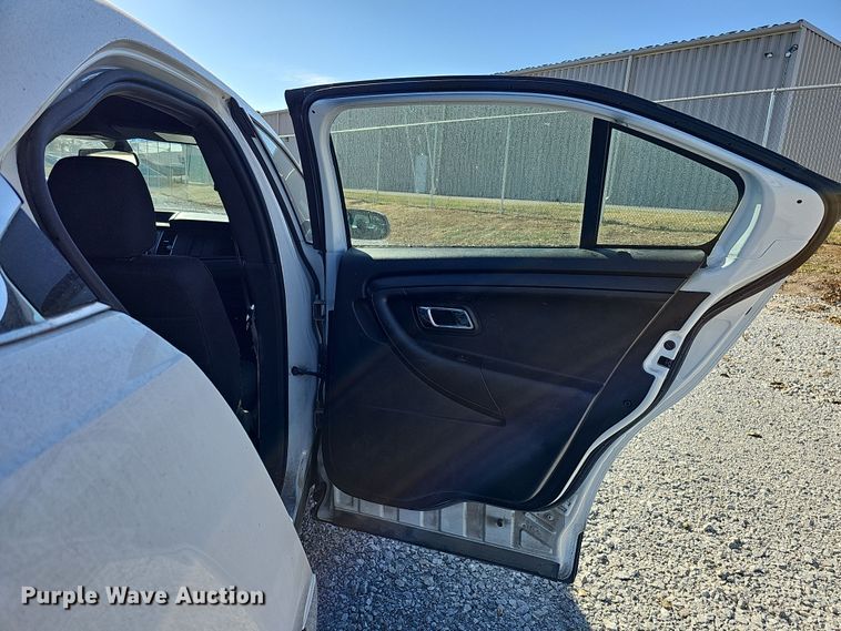 image for item MH9500 2015 Ford Taurus Police Interceptor