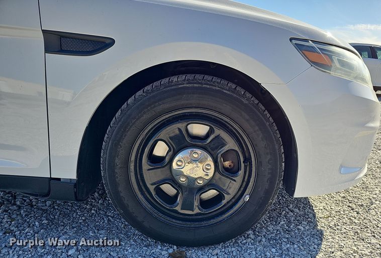 image for item MH9501 2015 Ford Taurus Police Interceptor