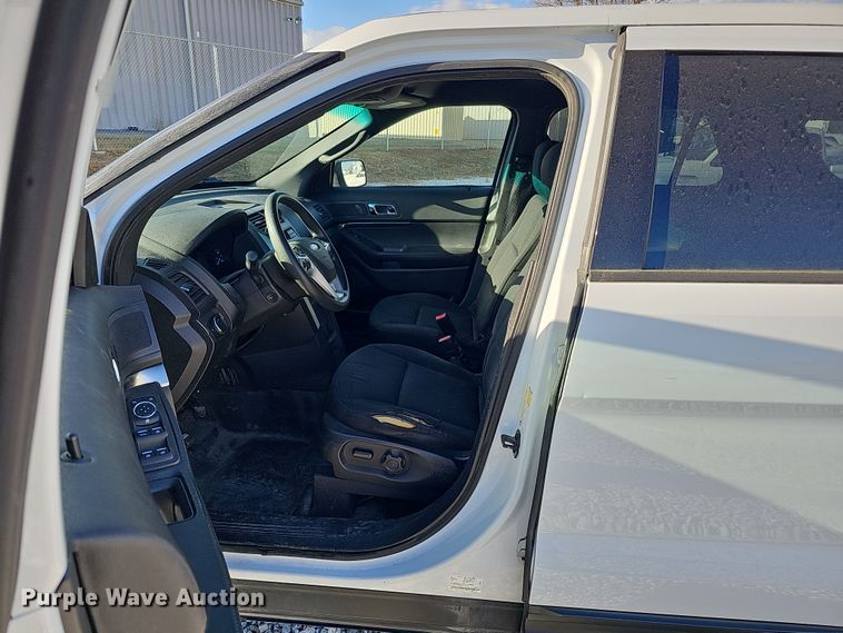 image for item MH9504 2015 Ford Explorer Police Interceptor  SUV