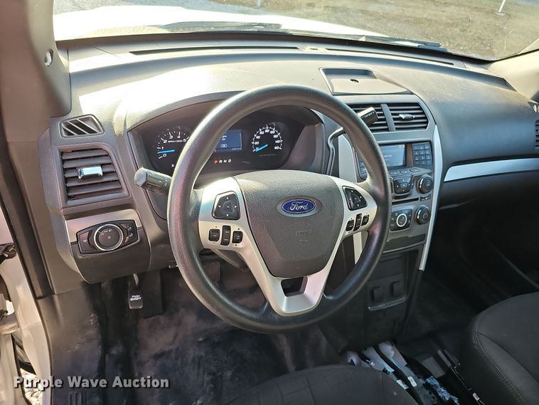 image for item MH9504 2015 Ford Explorer Police Interceptor  SUV