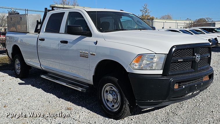 image for item MH9505 2014 Dodge Ram 2500HD  Crew Cab pickup truck