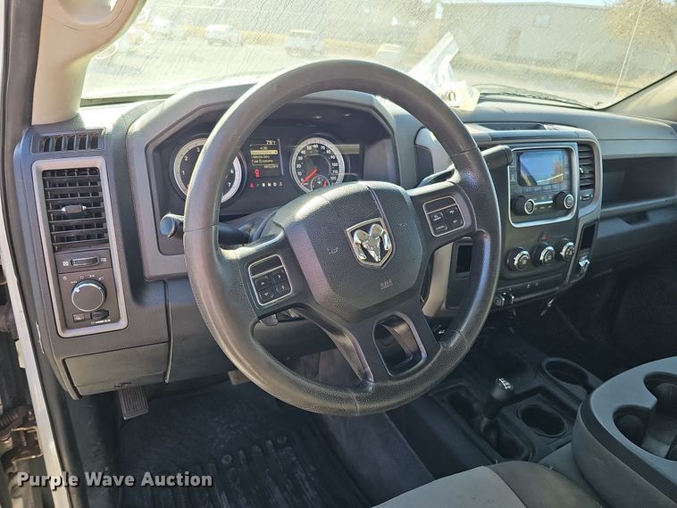 image for item MH9505 2014 Dodge Ram 2500HD  Crew Cab pickup truck