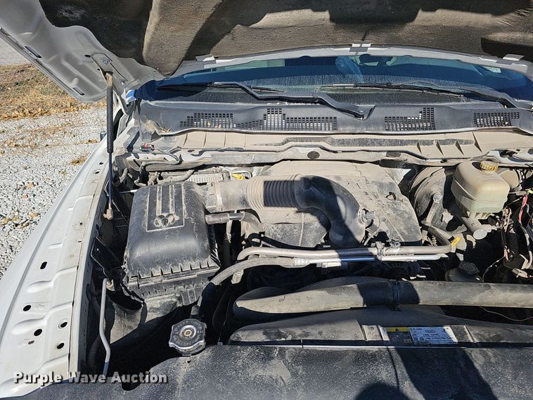 image for item MH9505 2014 Dodge Ram 2500HD  Crew Cab pickup truck