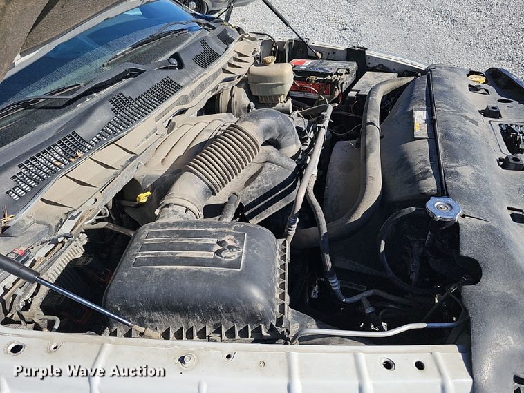 image for item MH9505 2014 Dodge Ram 2500HD  Crew Cab pickup truck