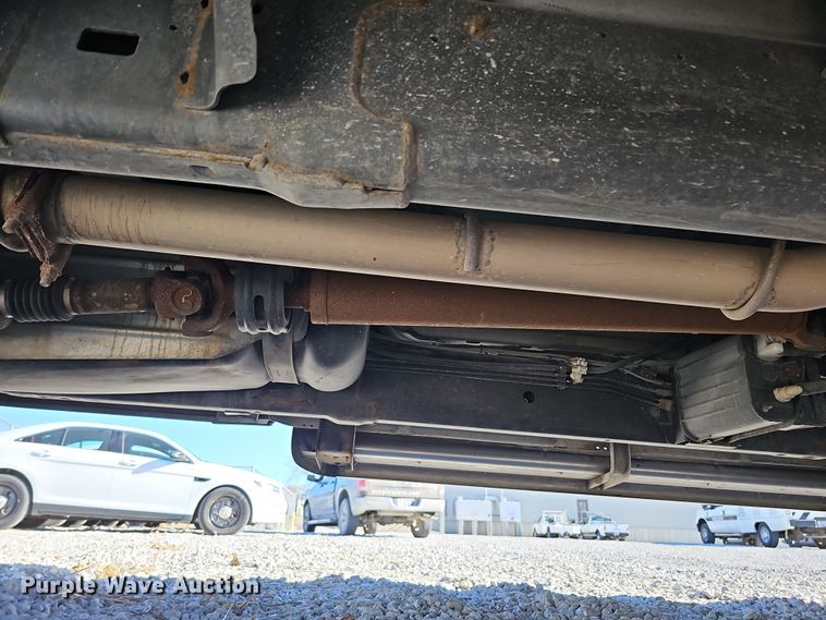 image for item MH9505 2014 Dodge Ram 2500HD  Crew Cab pickup truck