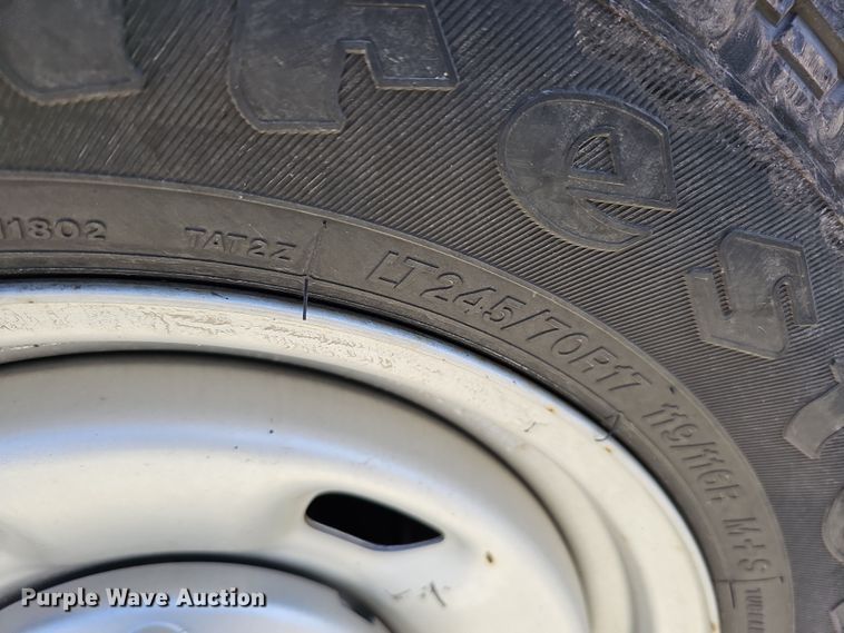 image for item MH9505 2014 Dodge Ram 2500HD  Crew Cab pickup truck