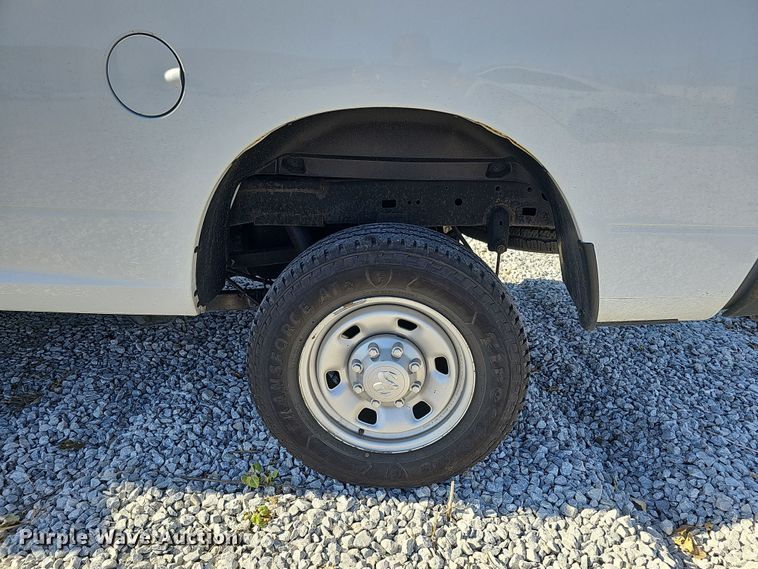 image for item MH9505 2014 Dodge Ram 2500HD  Crew Cab pickup truck