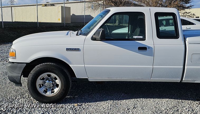 image for item MH9506 2011 Ford Ranger  SuperCab pickup truck