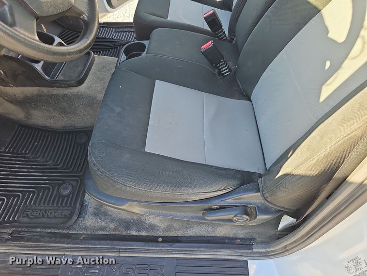 image for item MH9506 2011 Ford Ranger  SuperCab pickup truck