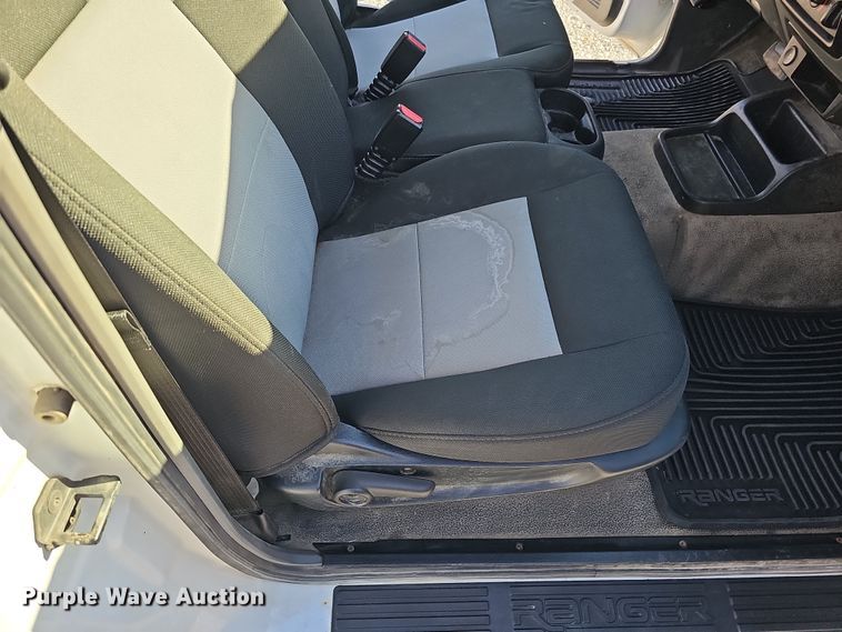 image for item MH9506 2011 Ford Ranger  SuperCab pickup truck