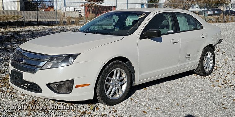 image for item MH9510 2011 Ford Fusion S