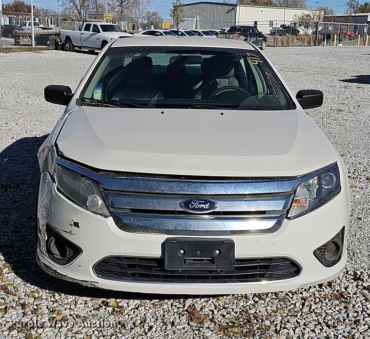 image for item MH9510 2011 Ford Fusion S