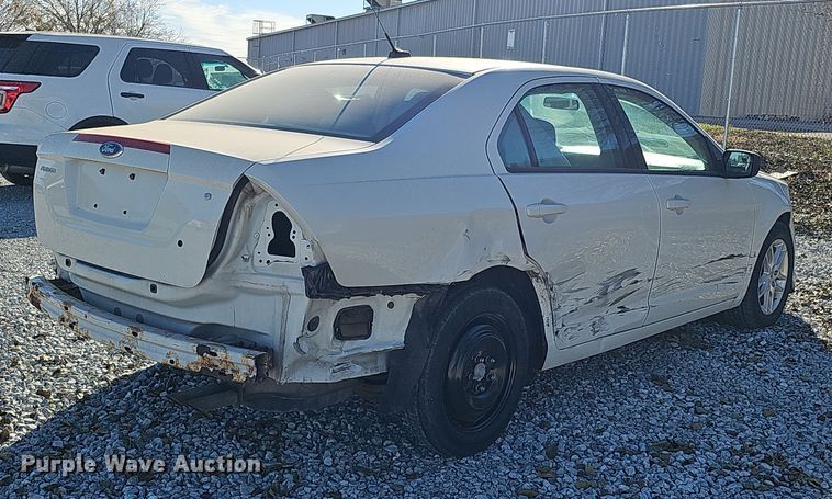 image for item MH9510 2011 Ford Fusion S