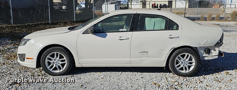 image for item MH9510 2011 Ford Fusion S