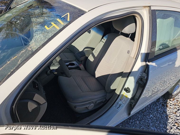 image for item MH9510 2011 Ford Fusion S