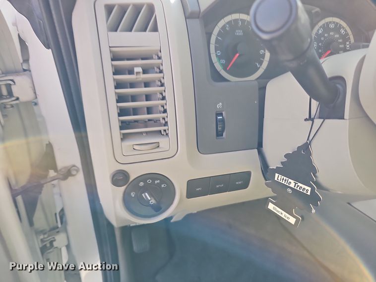 image for item MH9511 2010 Ford Escape Hybrid  SUV