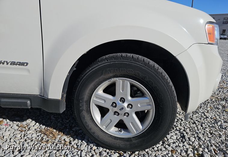 image for item MH9511 2010 Ford Escape Hybrid  SUV