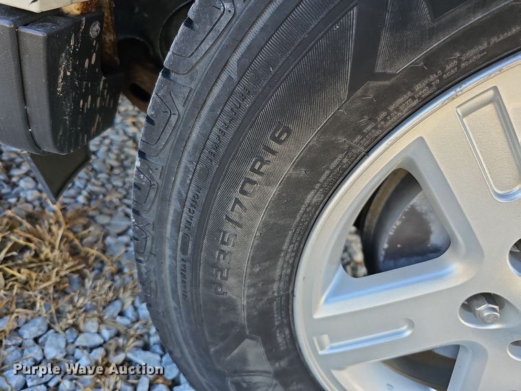 image for item MH9511 2010 Ford Escape Hybrid  SUV