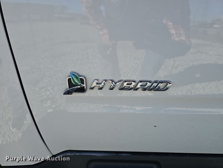 image for item MH9511 2010 Ford Escape Hybrid  SUV