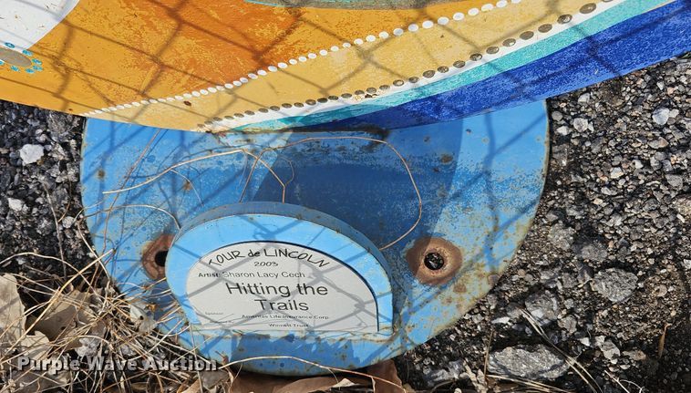 image for item MH9520 (2) sculptures