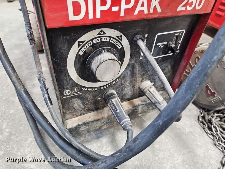 image for item MH9523 Airco Arc Equipment Dip Pak 250  welder