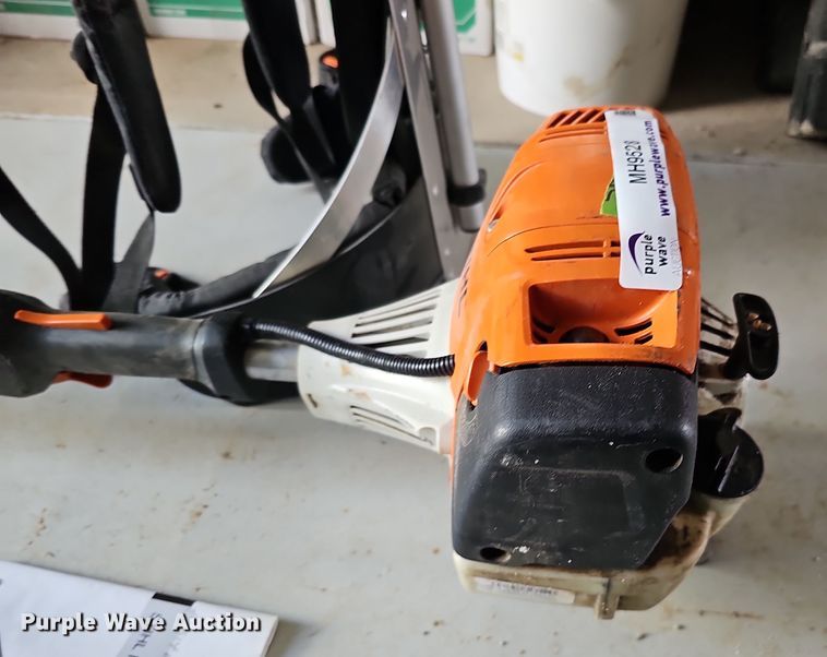 image for item MH9528 Stihl HT133  pole saw