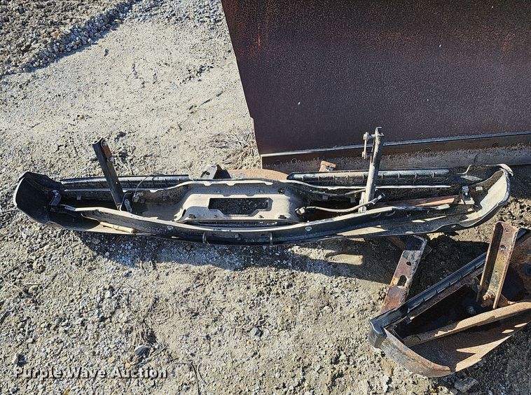 image for item MH9530 Ford F250  pickup truck bed