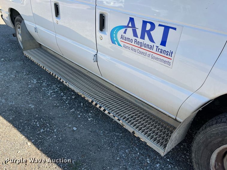 image for item MH9930 2011 Ford E150  van