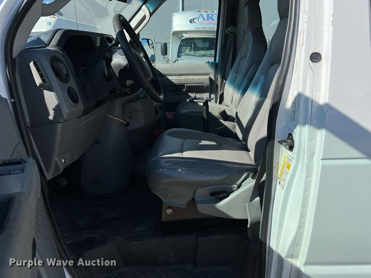 image for item MH9930 2011 Ford E150  van