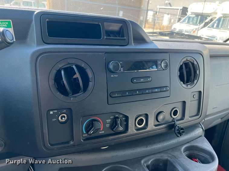 image for item MH9930 2011 Ford E150  van