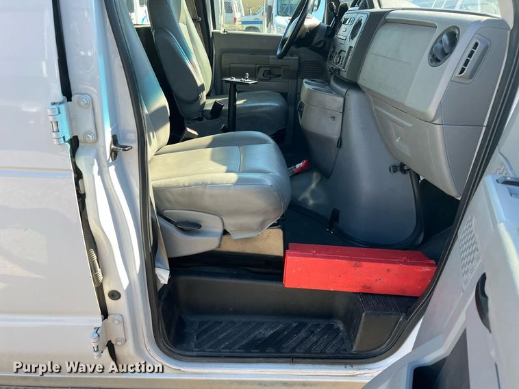 image for item MH9930 2011 Ford E150  van