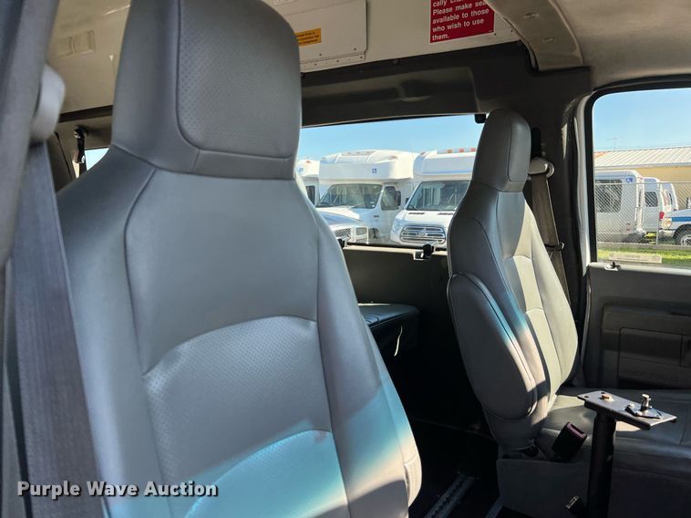 image for item MH9930 2011 Ford E150  van