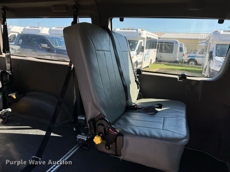 image for item MH9930 2011 Ford E150  van