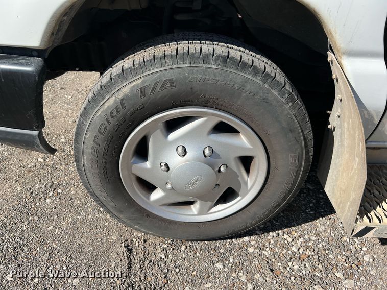 image for item MH9930 2011 Ford E150  van