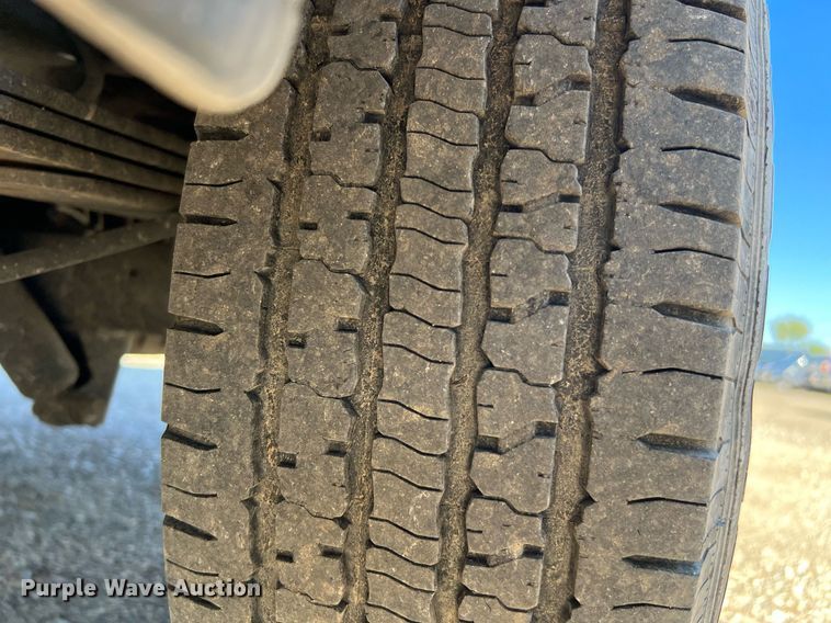 image for item MH9930 2011 Ford E150  van