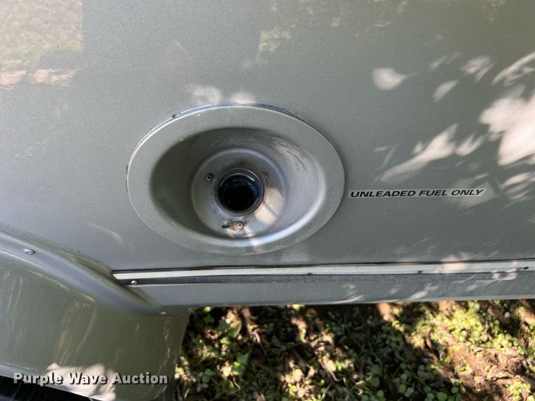 image for item MH9931 2014 Ford E350  shuttle bus