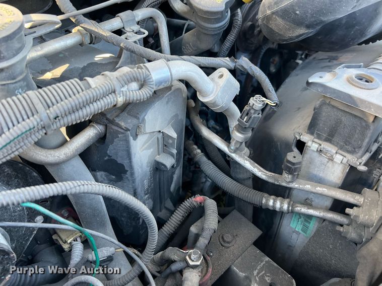 image for item MH9931 2014 Ford E350  shuttle bus