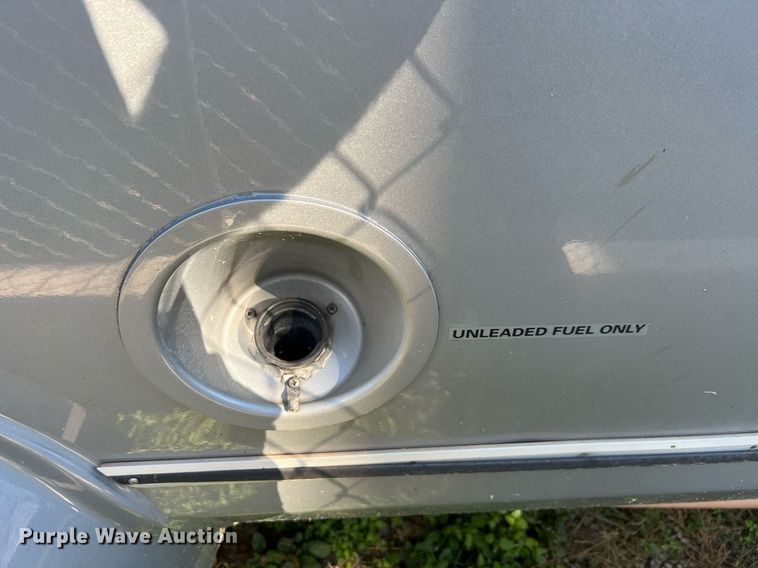 image for item MH9934 2014 Ford E350  shuttle bus