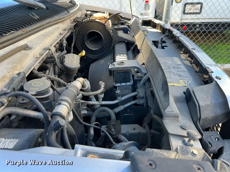 image for item MH9934 2014 Ford E350  shuttle bus