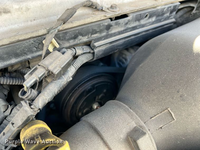 image for item MH9935 2008 Ford E450  shuttle bus