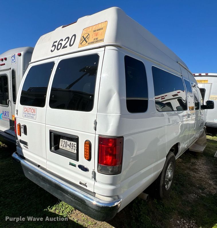image for item MH9936 2014 Ford E350  van