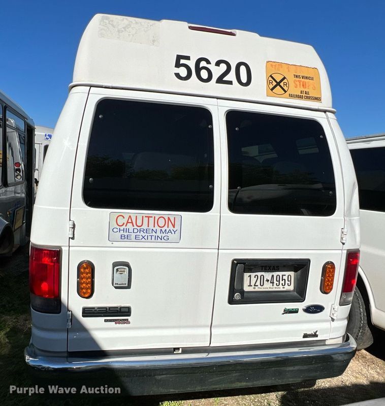 image for item MH9936 2014 Ford E350  van