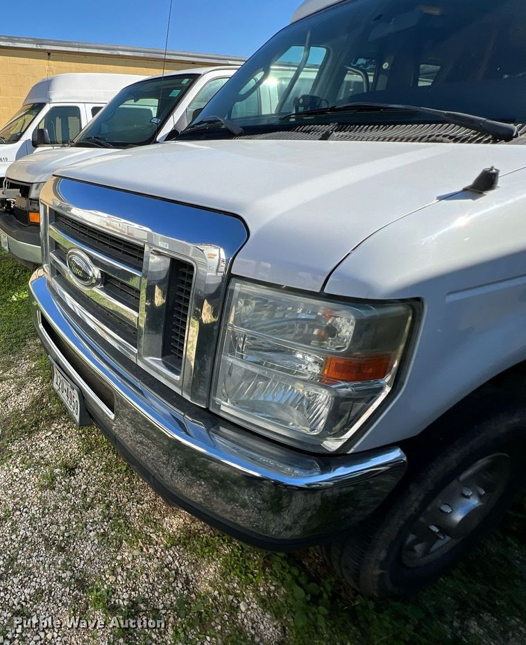 image for item MH9936 2014 Ford E350  van