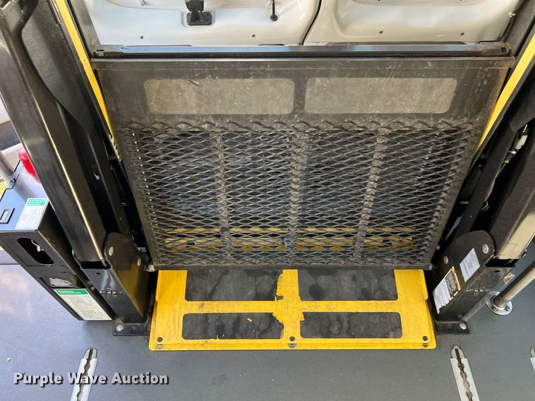 image for item MH9936 2014 Ford E350  van