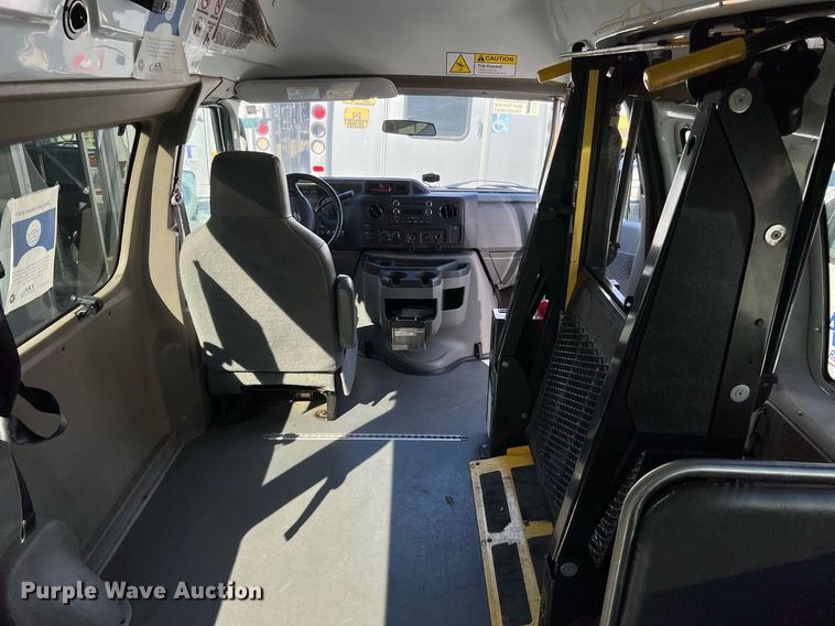 image for item MH9936 2014 Ford E350  van