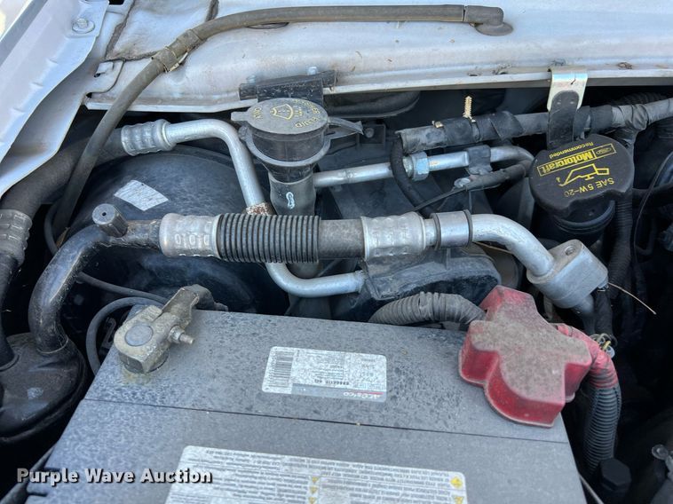 image for item MH9937 2011 Ford E450  shuttle bus