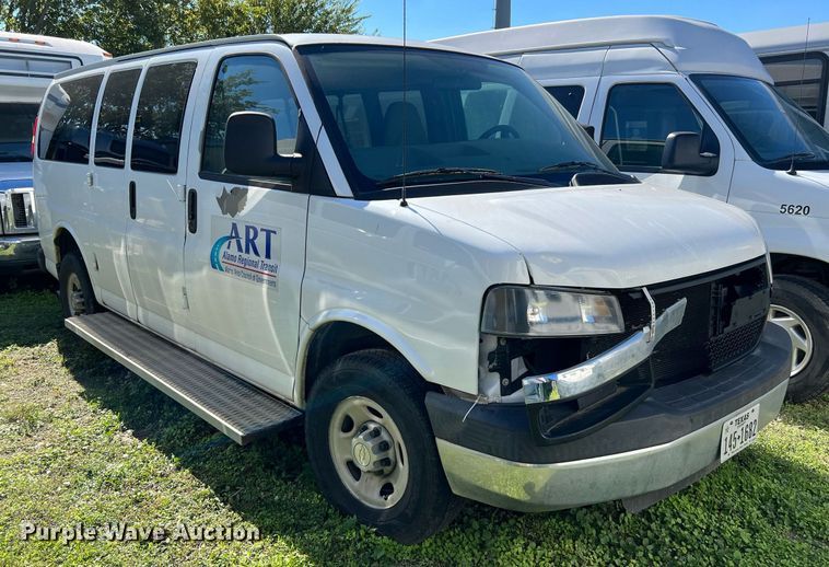 image for item MH9939 2008 Chevrolet Express 3500  van
